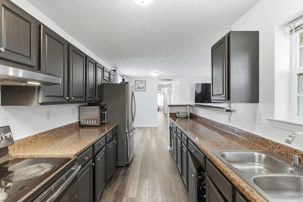 450 Ash Street Lexington KY 40508