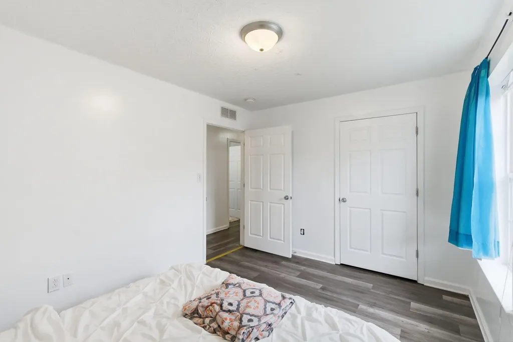 450 Ash Street Lexington KY 40508