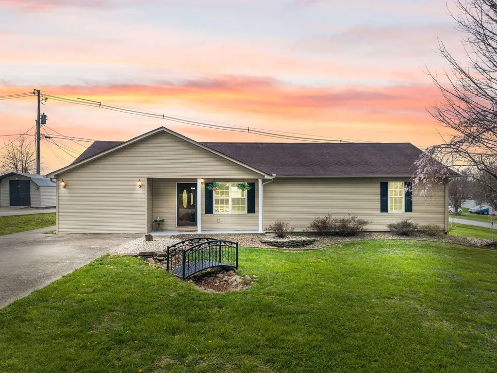 3037 Clear Springs Drive London KY 40744