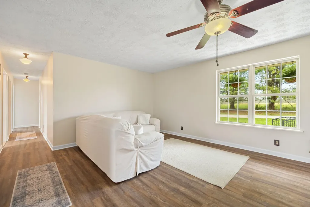 3037 Clear Springs Drive London KY 40744