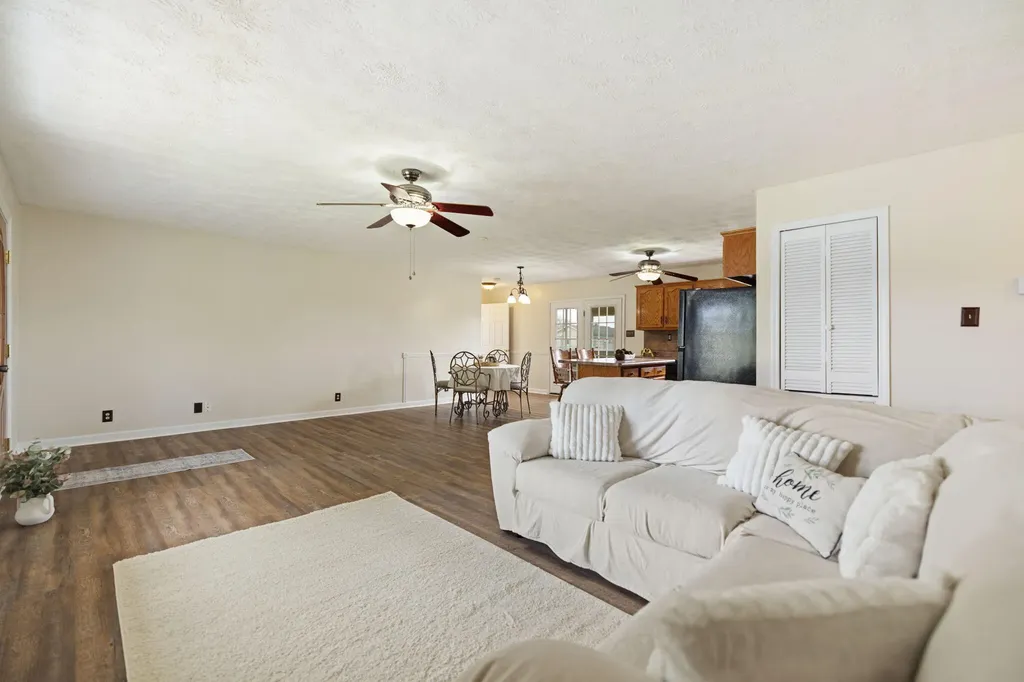 3037 Clear Springs Drive London KY 40744