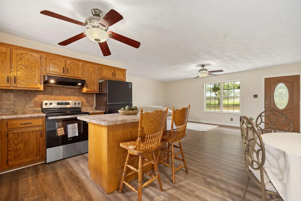 3037 Clear Springs Drive London KY 40744