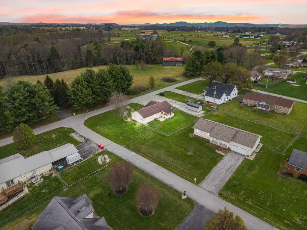 3037 Clear Springs Drive London KY 40744