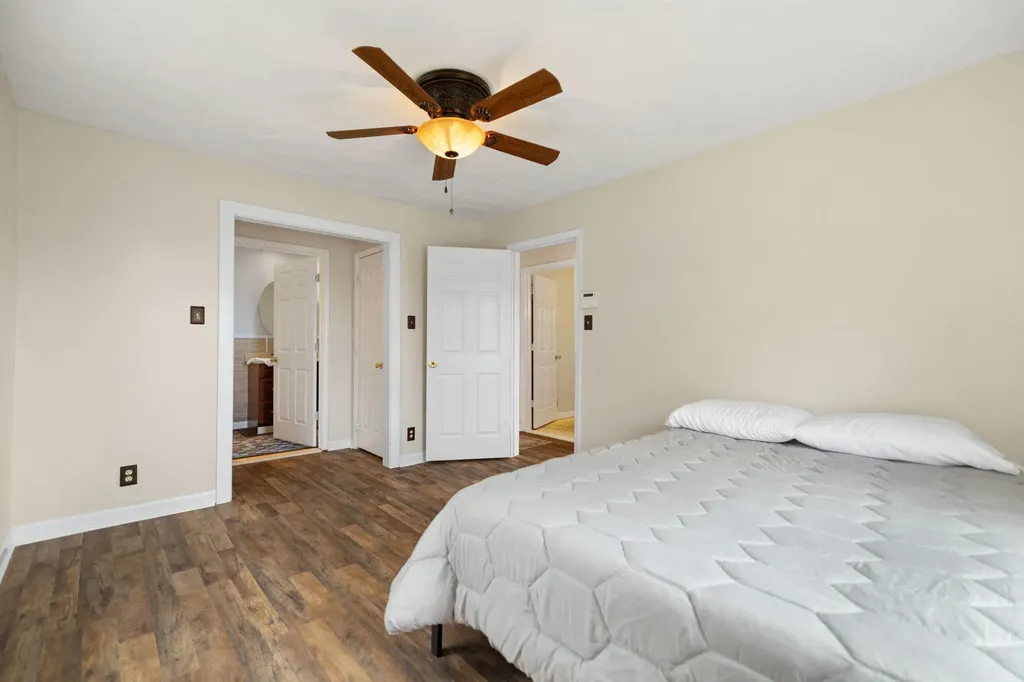 3037 Clear Springs Drive London KY 40744