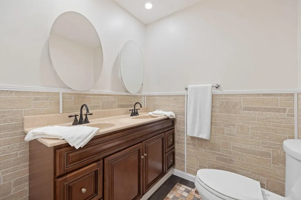 3037 Clear Springs Drive London KY 40744