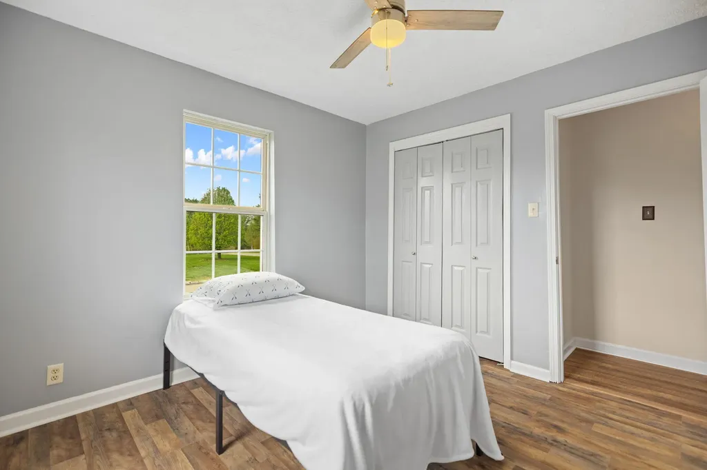 3037 Clear Springs Drive London KY 40744