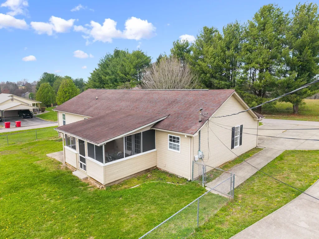 3037 Clear Springs Drive London KY 40744