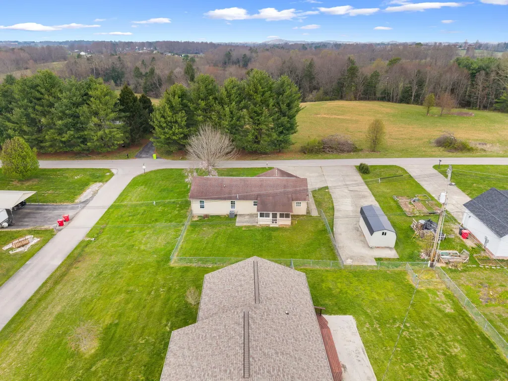 3037 Clear Springs Drive London KY 40744