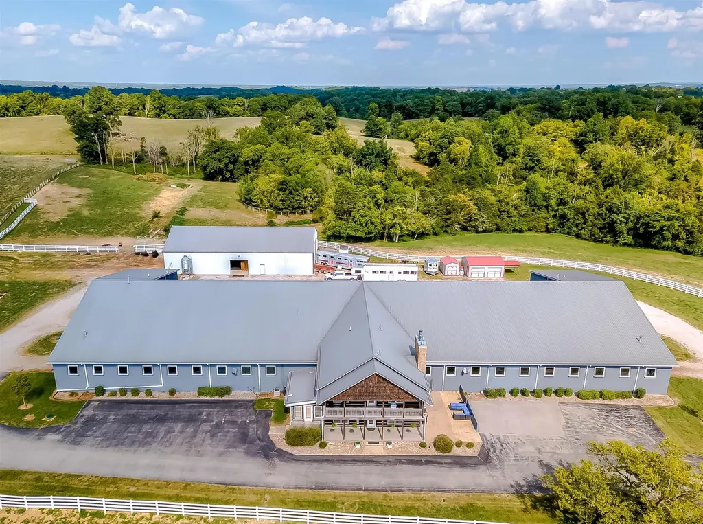 2305 Harrodsburg Road Lawrenceburg KY 40342