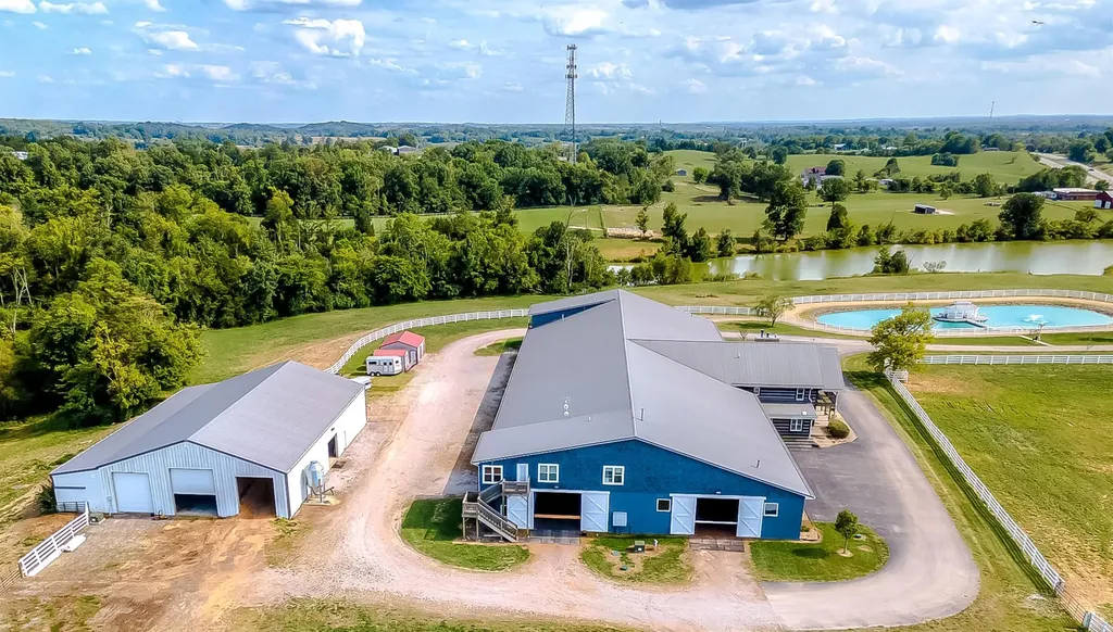 2305 Harrodsburg Road Lawrenceburg KY 40342