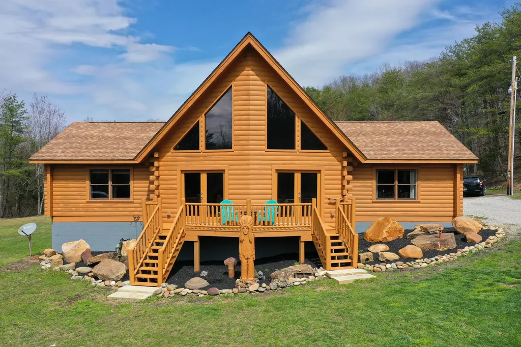 2062 Raccoon Creek Road London KY 40741