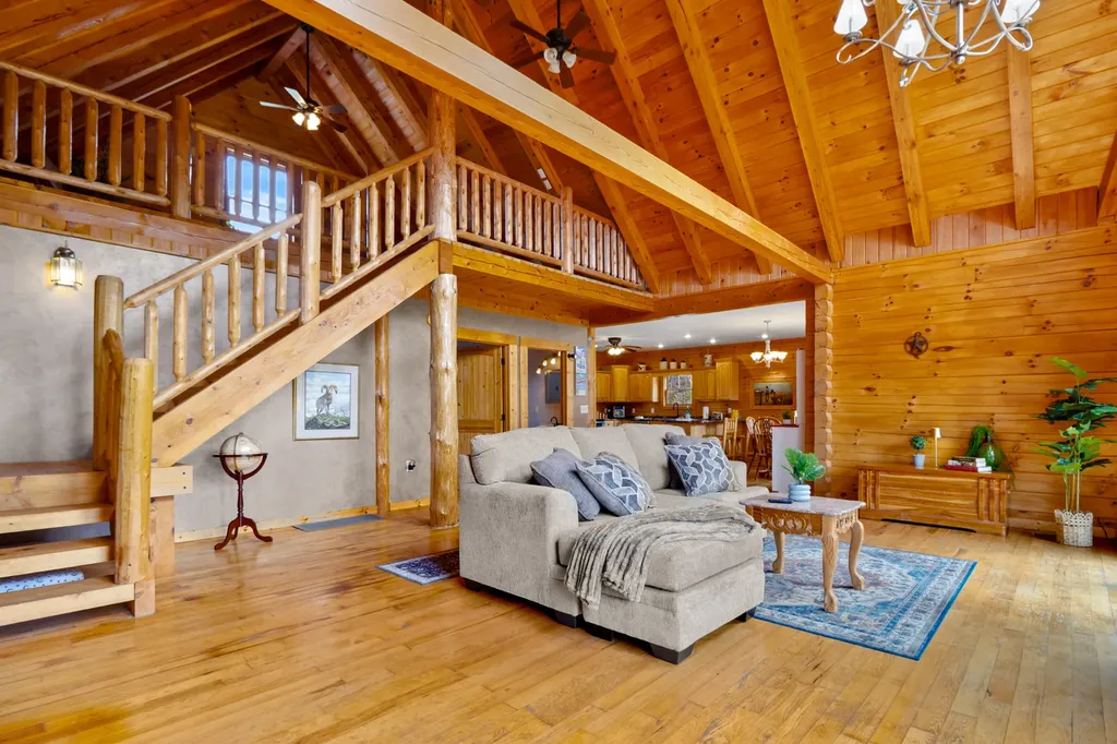 2062 Raccoon Creek Road London KY 40741