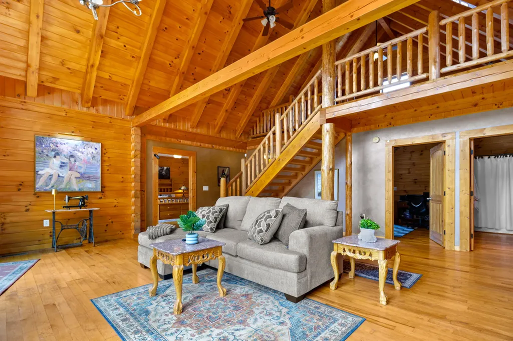2062 Raccoon Creek Road London KY 40741