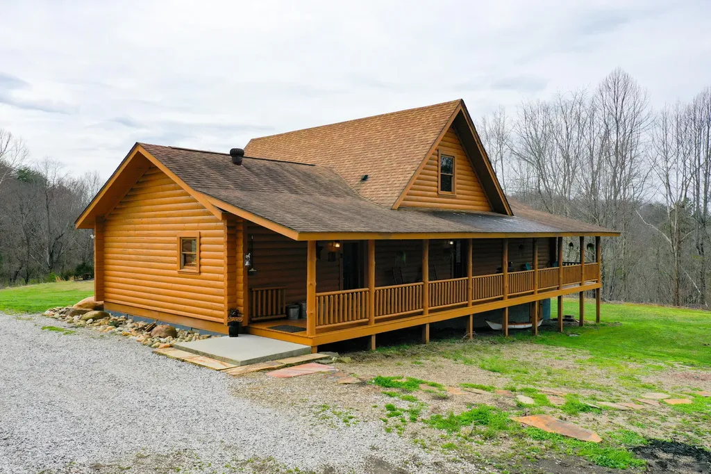 2062 Raccoon Creek Road London KY 40741
