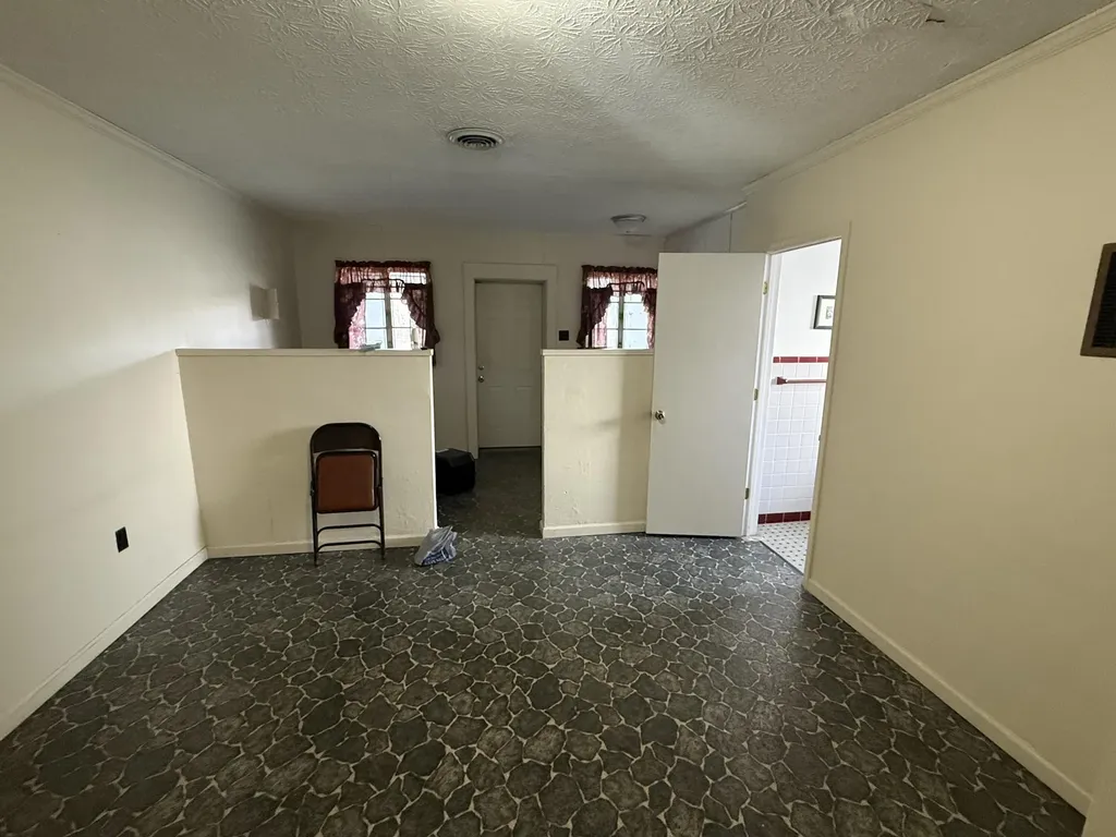 4348 S Laurel Road London KY 40744