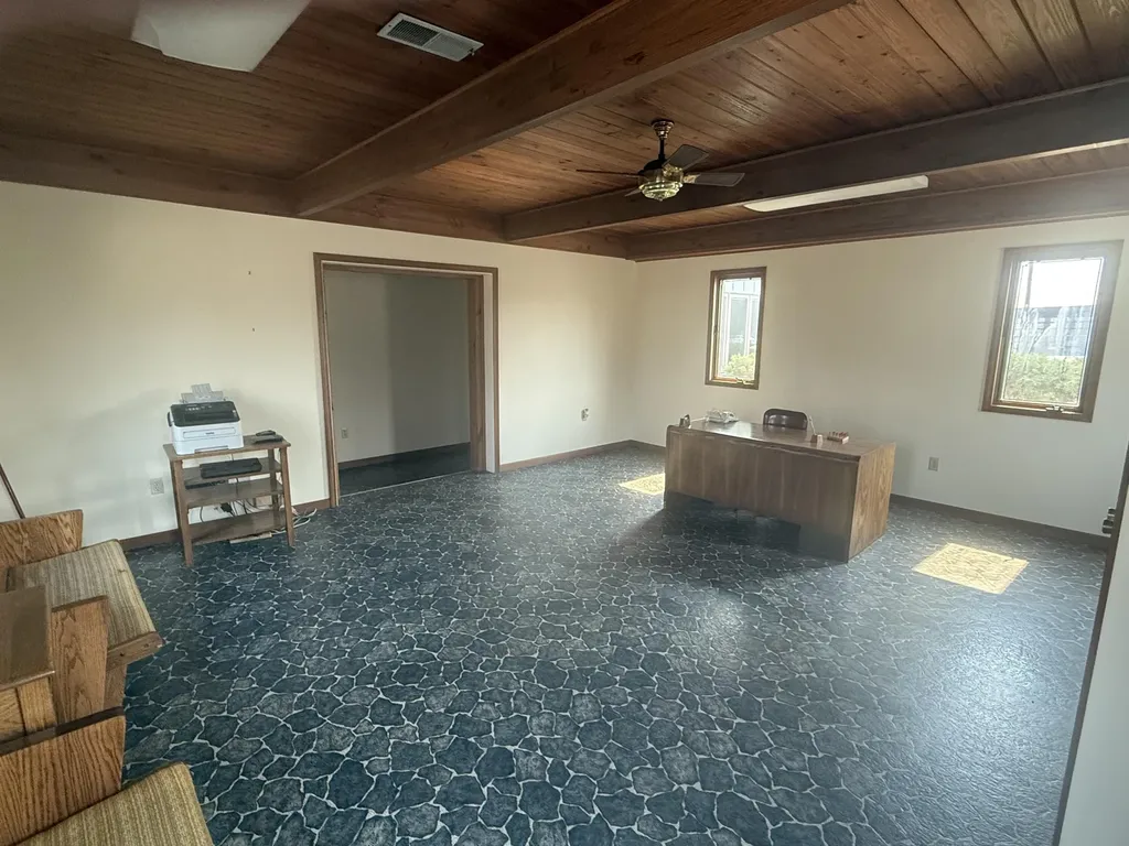 4348 S Laurel Road London KY 40744