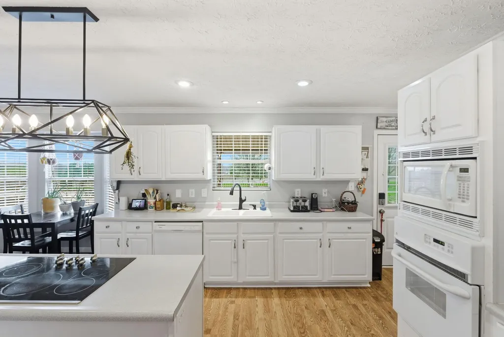 126 Coal Ridge Lane Georgetown KY 40324