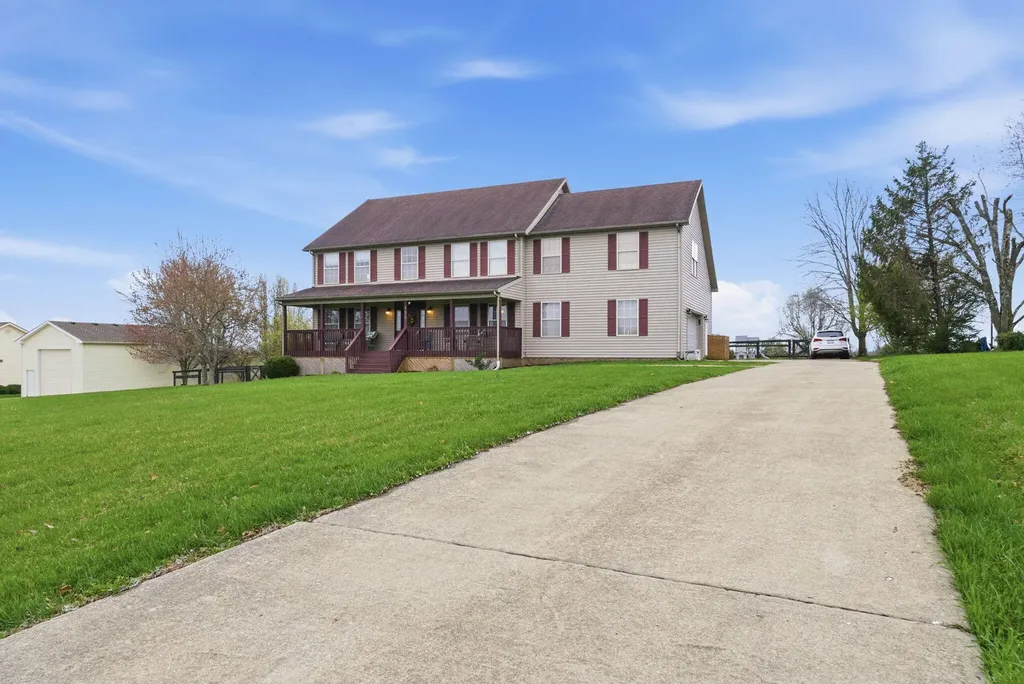 126 Coal Ridge Lane Georgetown KY 40324