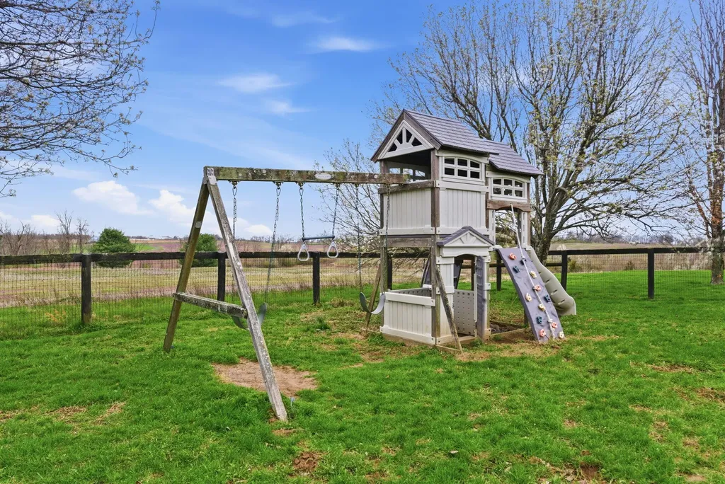 126 Coal Ridge Lane Georgetown KY 40324