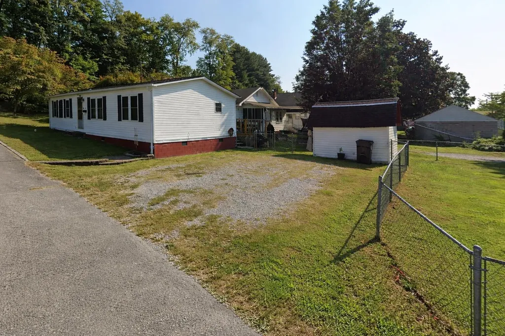 401 Lee Street Corbin KY 40701