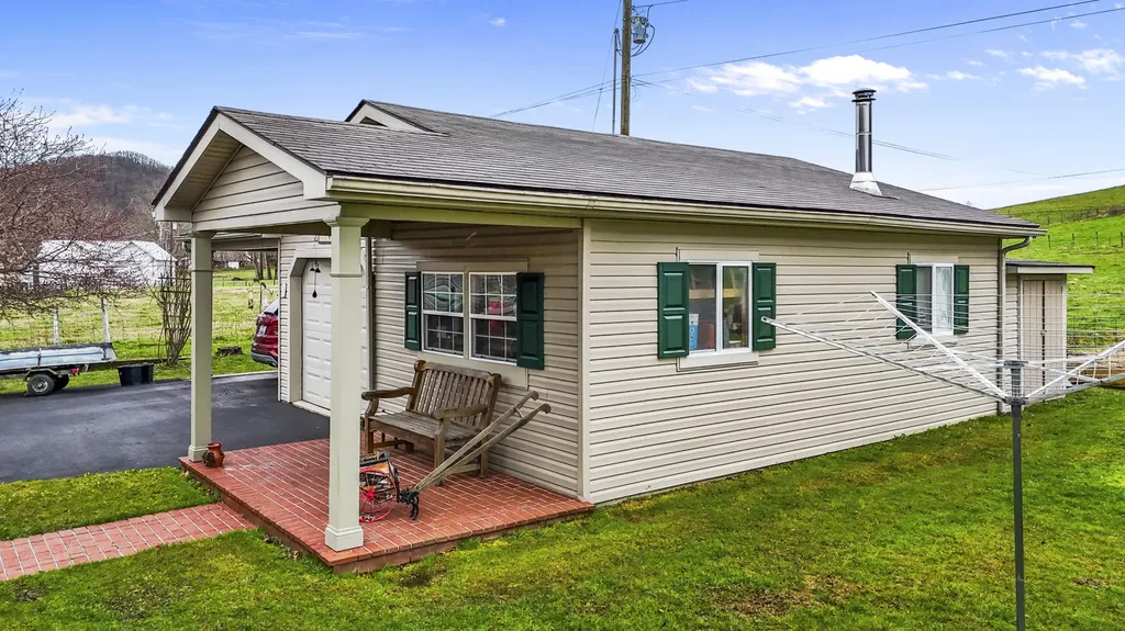 147 Clearfork Road Morehead KY 40351