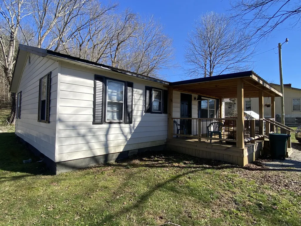 130 Short Street Rockholds KY 40759