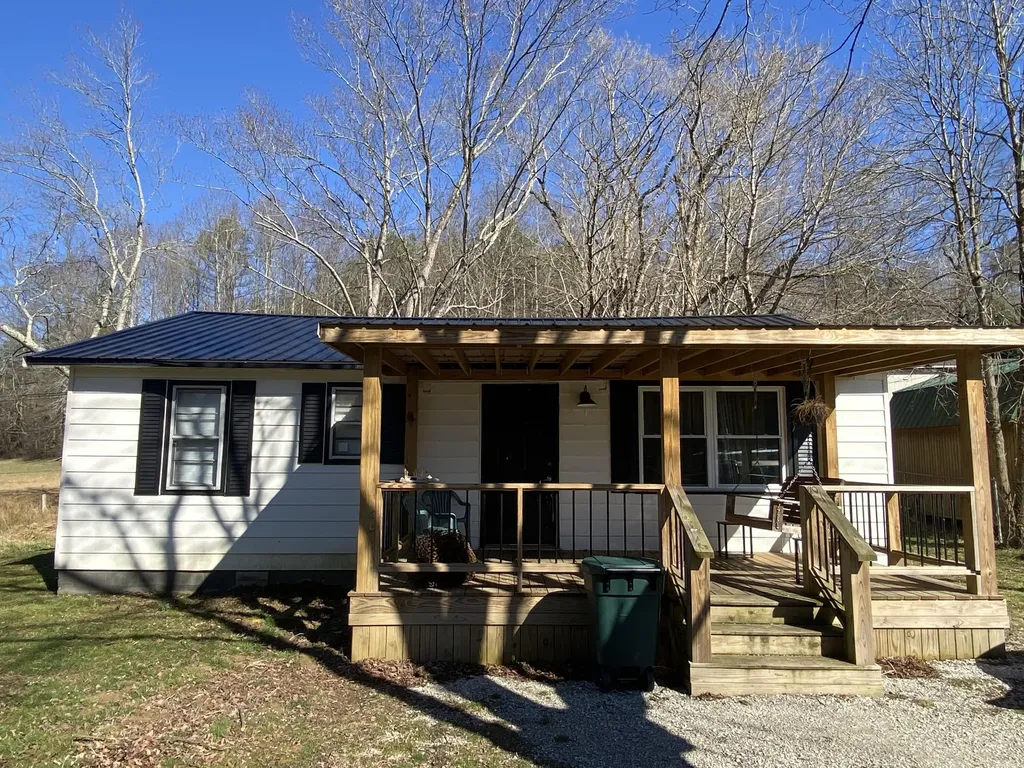 130 Short Street Rockholds KY 40759