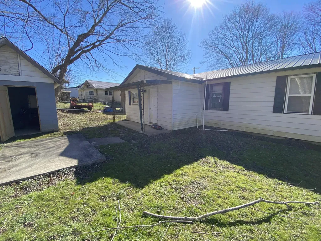130 Short Street Rockholds KY 40759