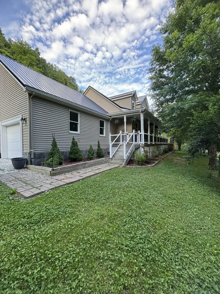 1082 Caudill Fork Road Staffordsville KY 41256