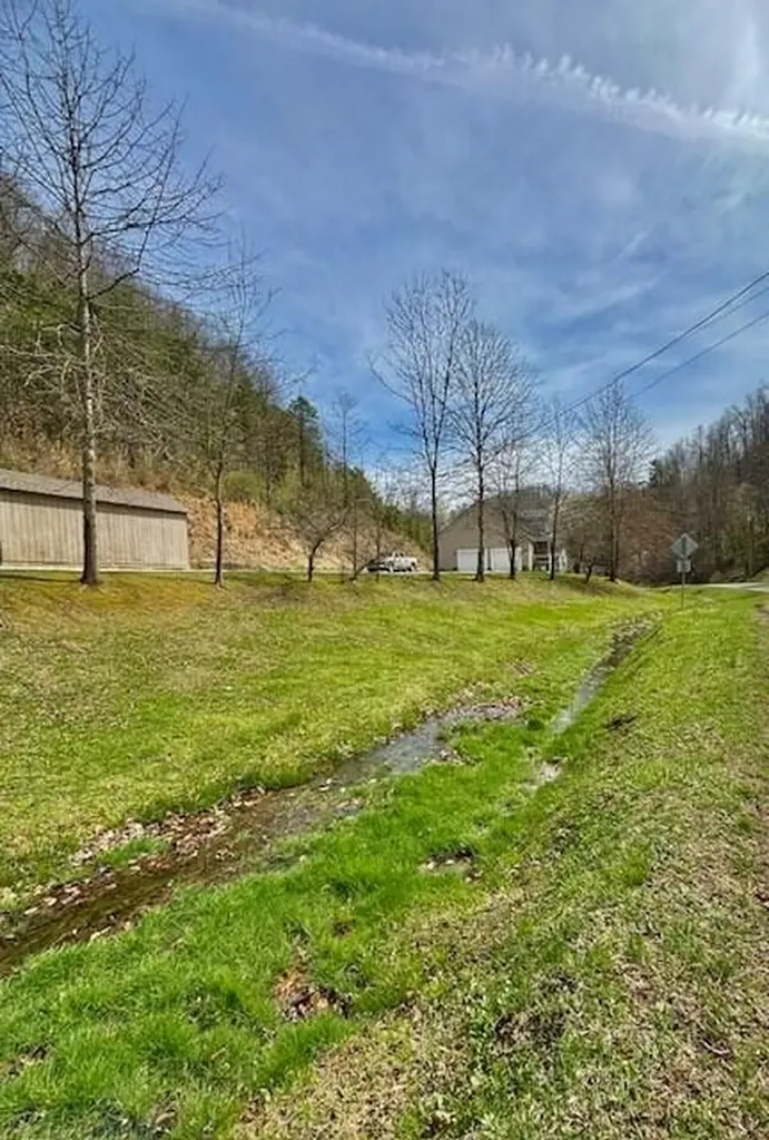 1082 Caudill Fork Road Staffordsville KY 41256