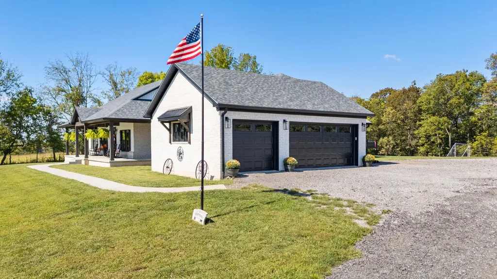7210 Ecton Road Winchester KY 40391