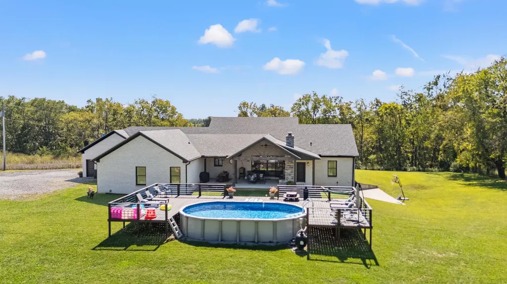 7210 Ecton Road Winchester KY 40391