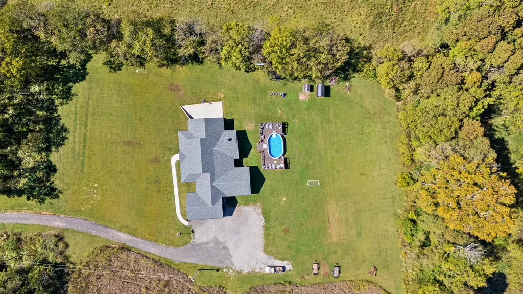 7210 Ecton Road Winchester KY 40391