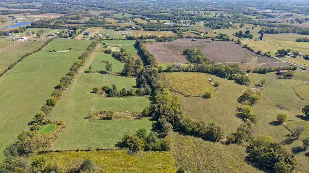 7210 Ecton Road Winchester KY 40391