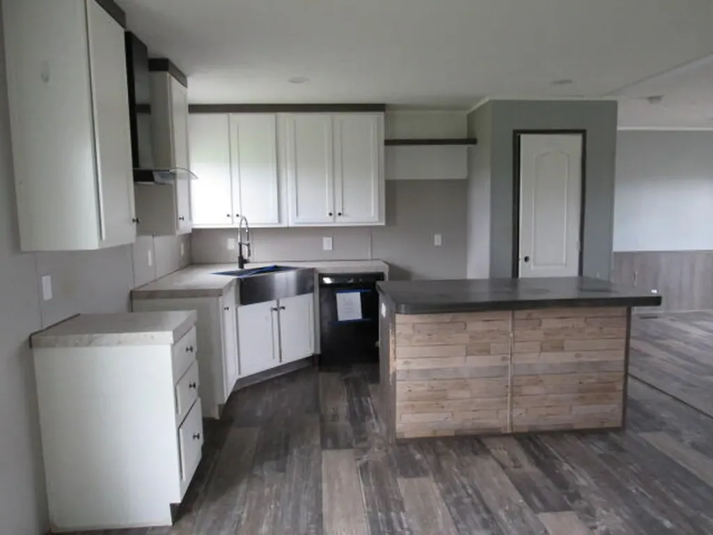 1011 Ed Padgett Road Waynesburg KY 40489