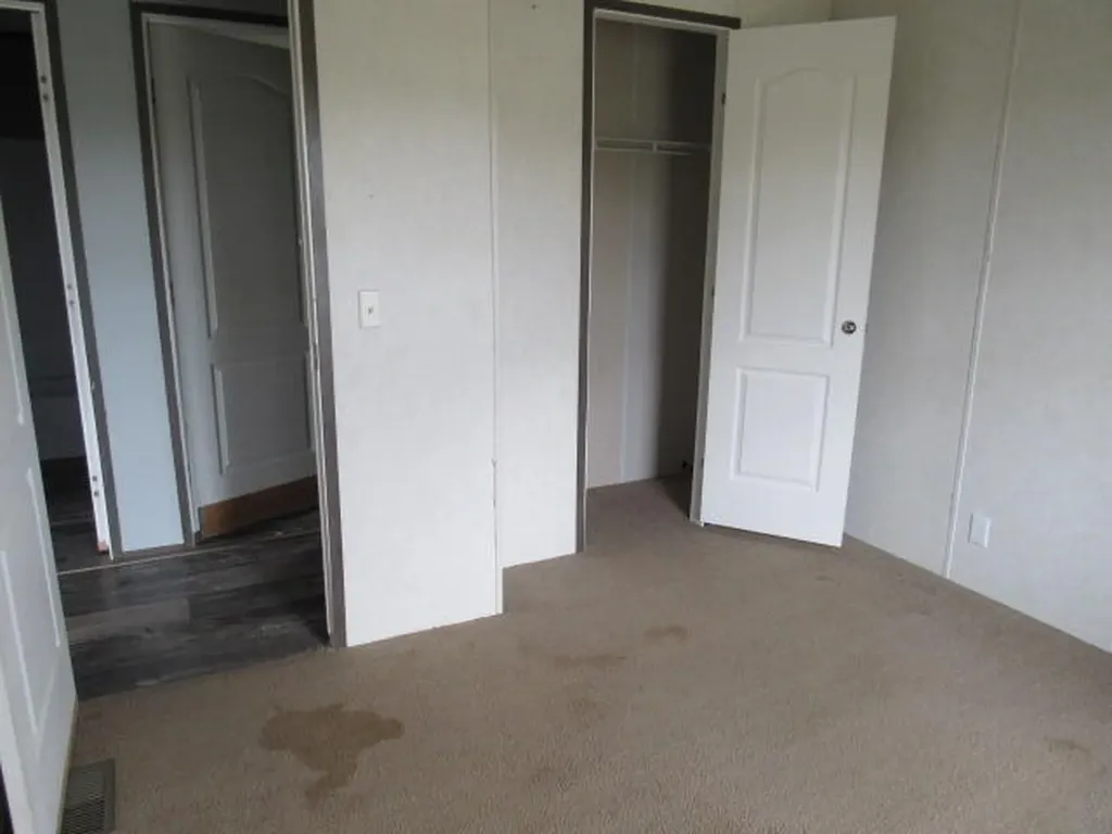 1011 Ed Padgett Road Waynesburg KY 40489