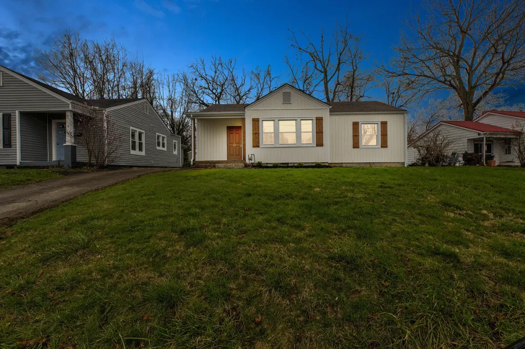 20 Maysville Avenue Mt Sterling KY 40353