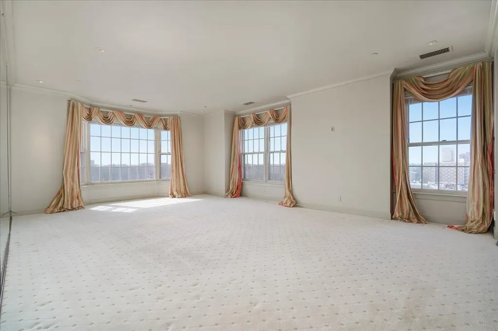 111 Woodland Avenue Lexington KY 40502