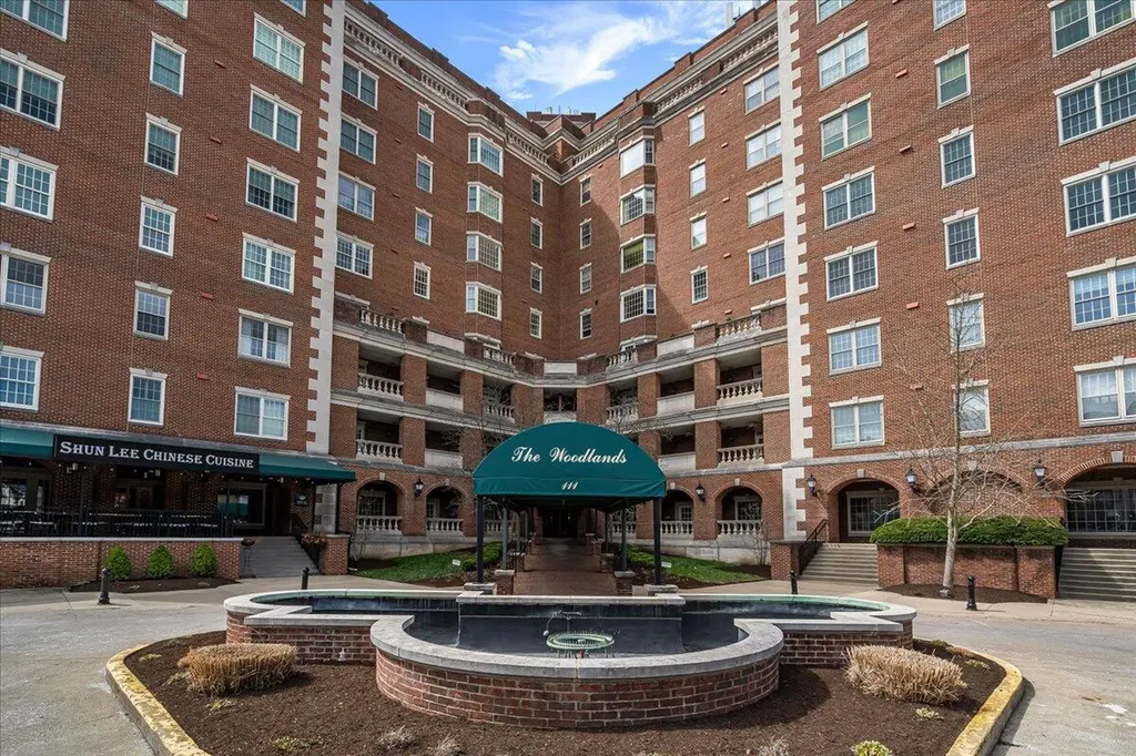 111 Woodland Avenue Lexington KY 40502