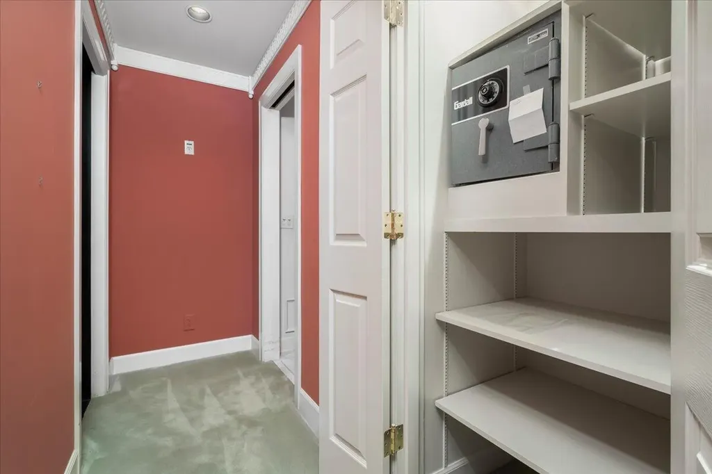 111 Woodland Avenue Lexington KY 40502