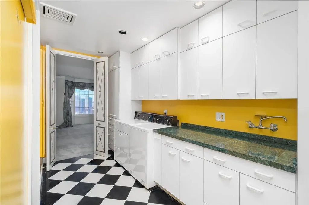 111 Woodland Avenue Lexington KY 40502