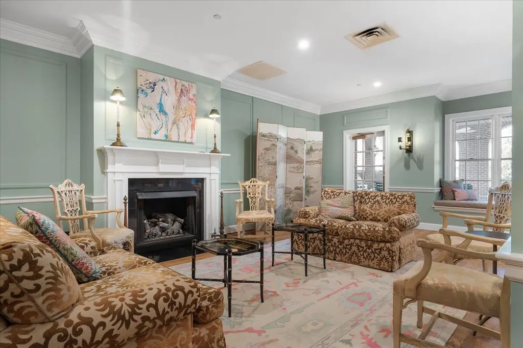 111 Woodland Avenue Lexington KY 40502