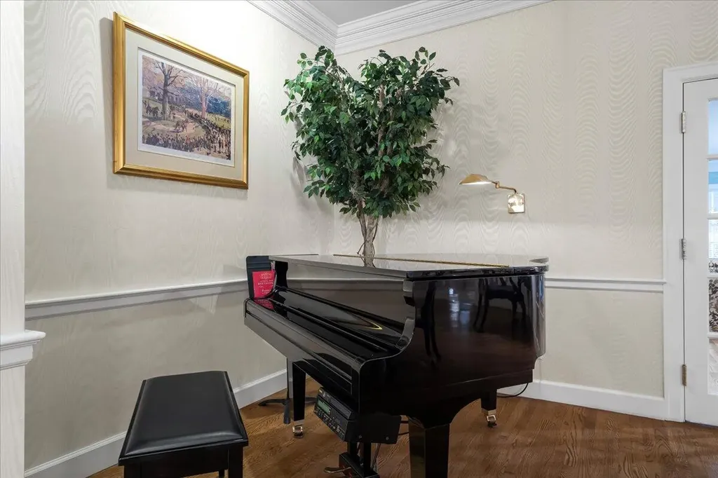 111 Woodland Avenue Lexington KY 40502