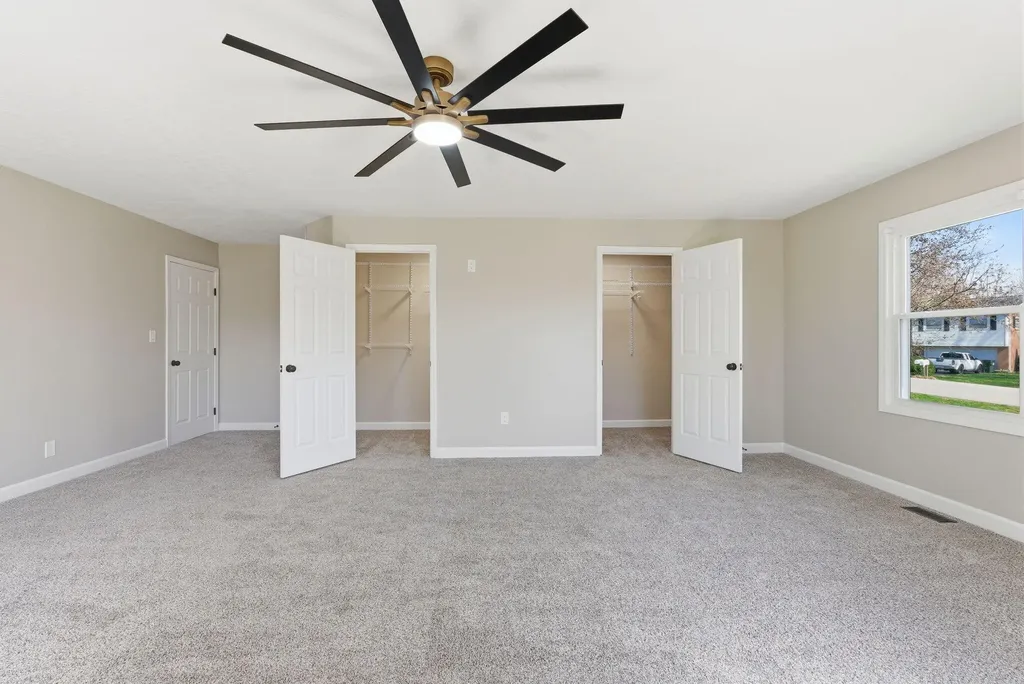 102 Bayberry Road Versailles KY 40383