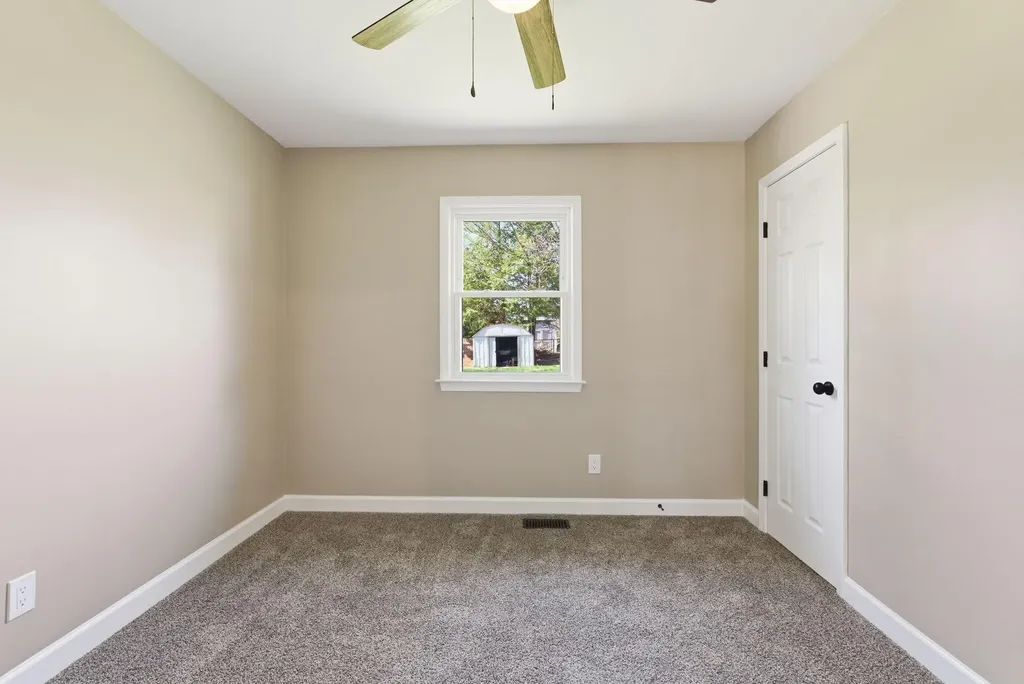 102 Bayberry Road Versailles KY 40383
