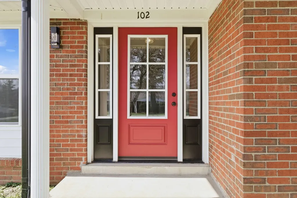 102 Bayberry Road Versailles KY 40383