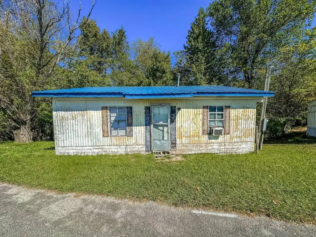 1889 Oak Ridge Church Road Corbin KY 40701