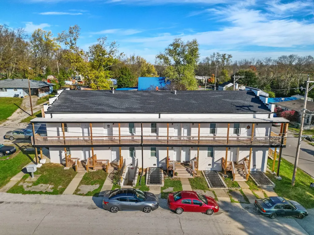 725 E College Street Georgetown KY 40324
