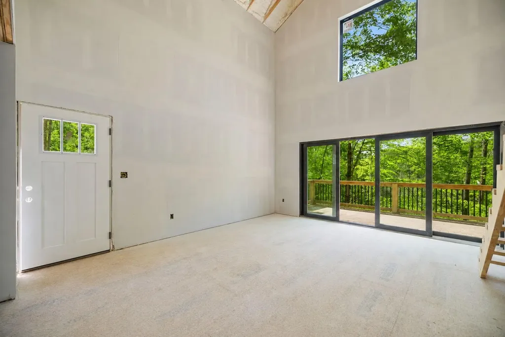 57 Middle Ridge Road Campton KY 41301