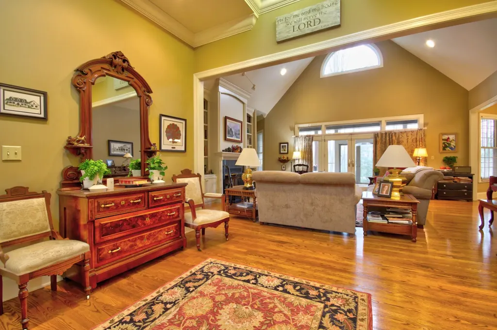 171 Brookview Lane London KY 40744